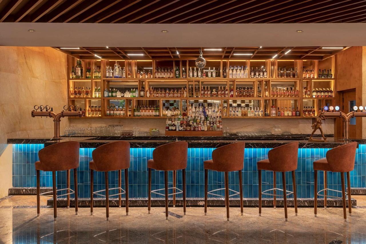 Radisson Blu Kaushambi Delhi Ncr Hotel Ghaziabad Eksteriør billede