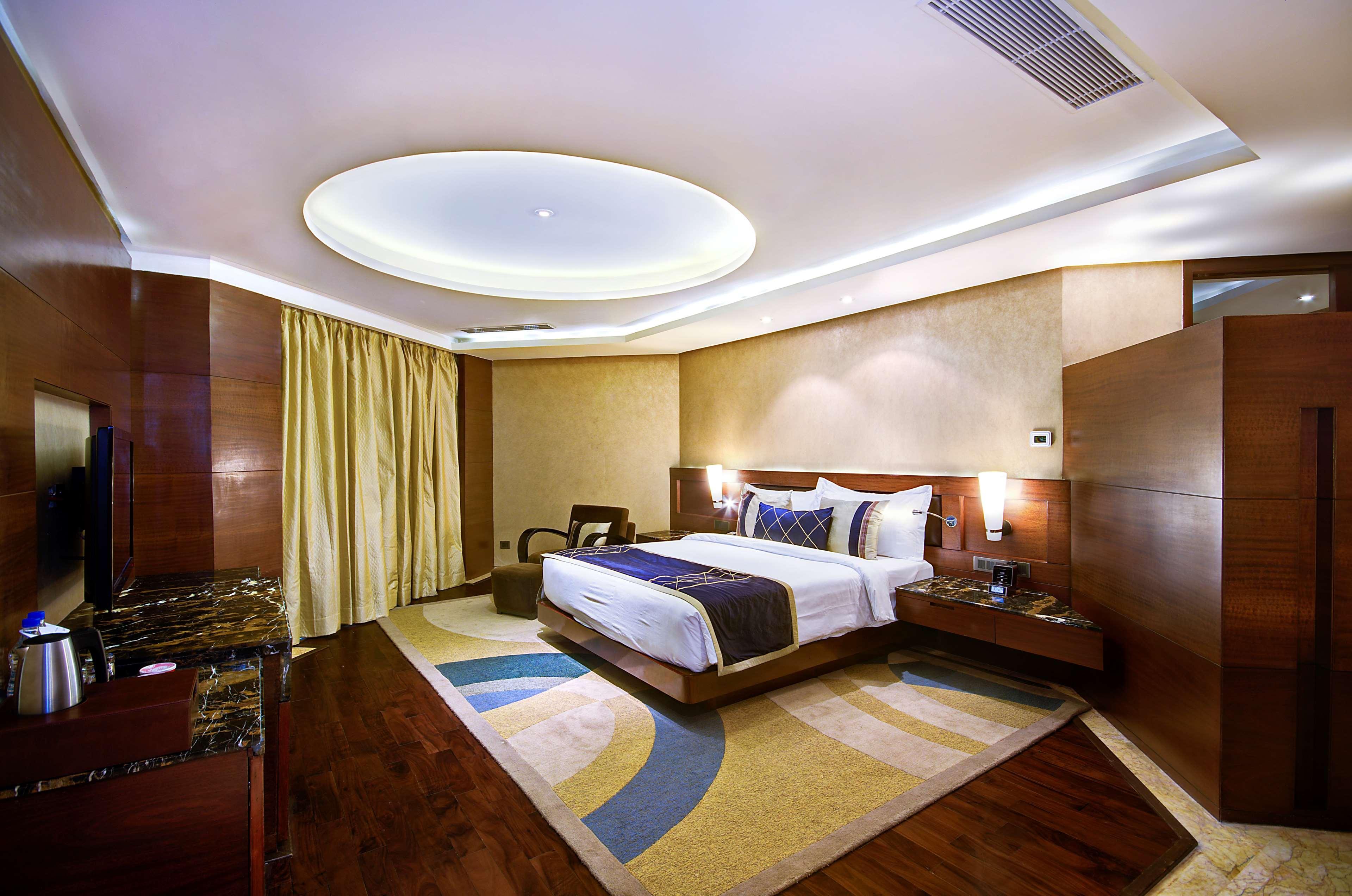 Radisson Blu Kaushambi Delhi Ncr Hotel Ghaziabad Eksteriør billede