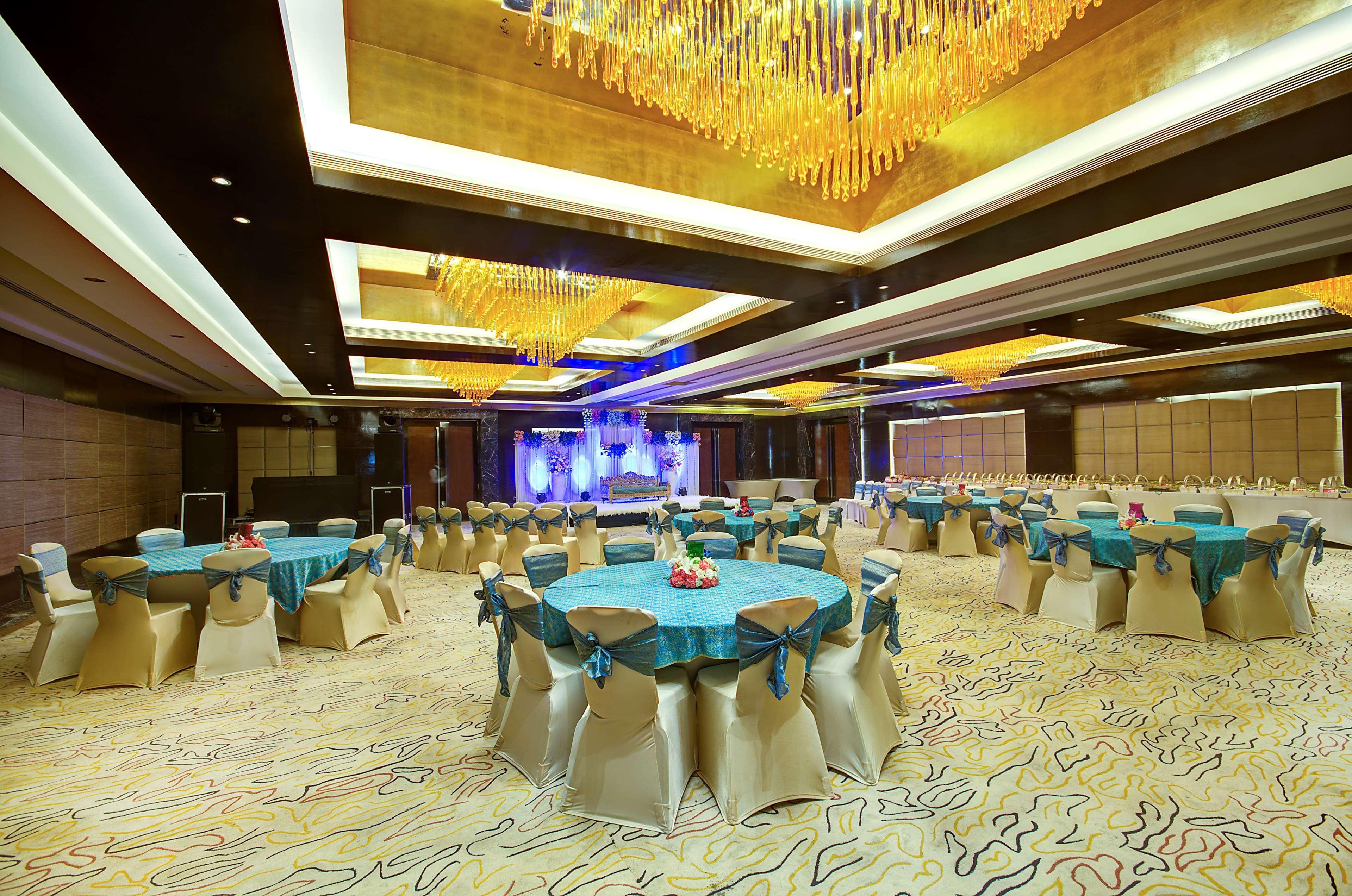 Radisson Blu Kaushambi Delhi Ncr Hotel Ghaziabad Eksteriør billede