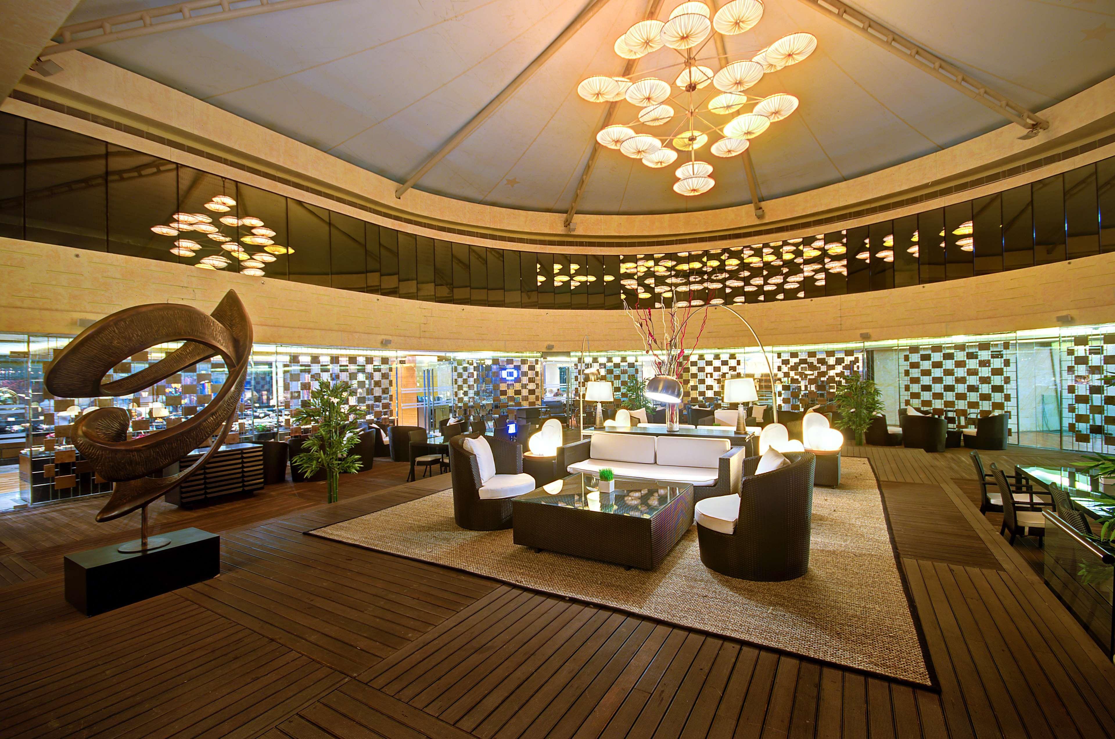 Radisson Blu Kaushambi Delhi Ncr Hotel Ghaziabad Eksteriør billede