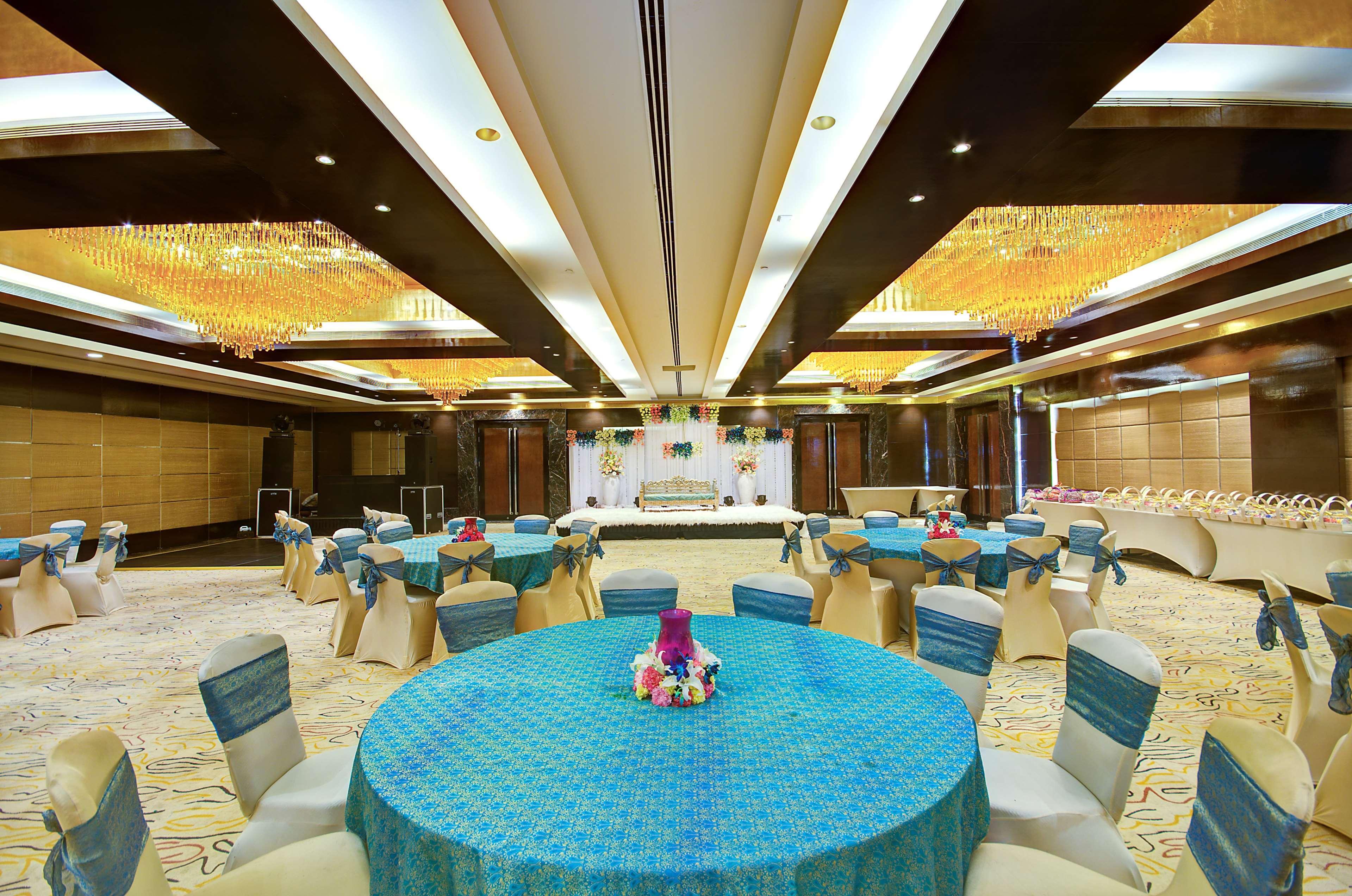 Radisson Blu Kaushambi Delhi Ncr Hotel Ghaziabad Eksteriør billede