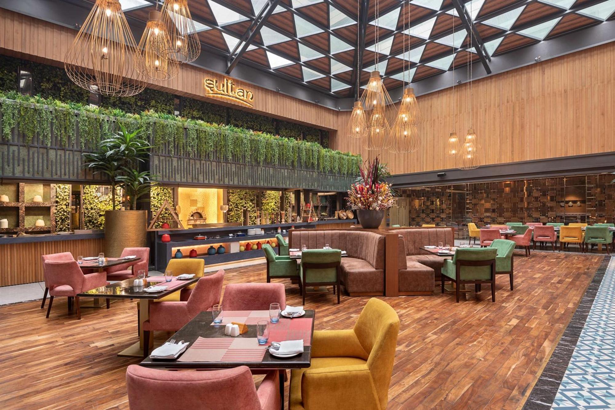 Radisson Blu Kaushambi Delhi Ncr Hotel Ghaziabad Eksteriør billede